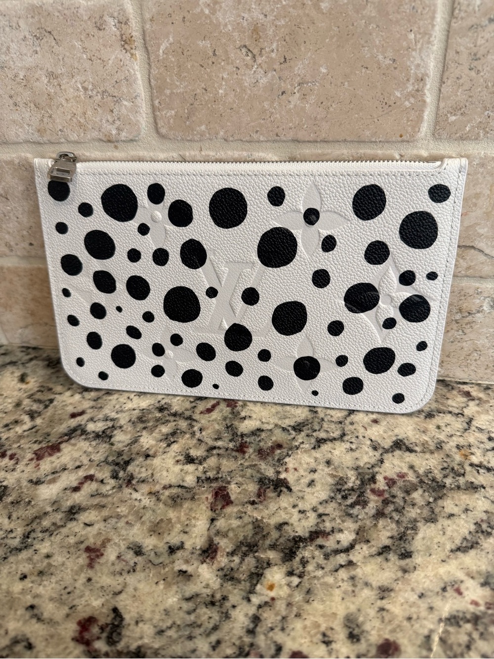 Louis Vuitton Kusama Infinity Dots Neverfull Pouch